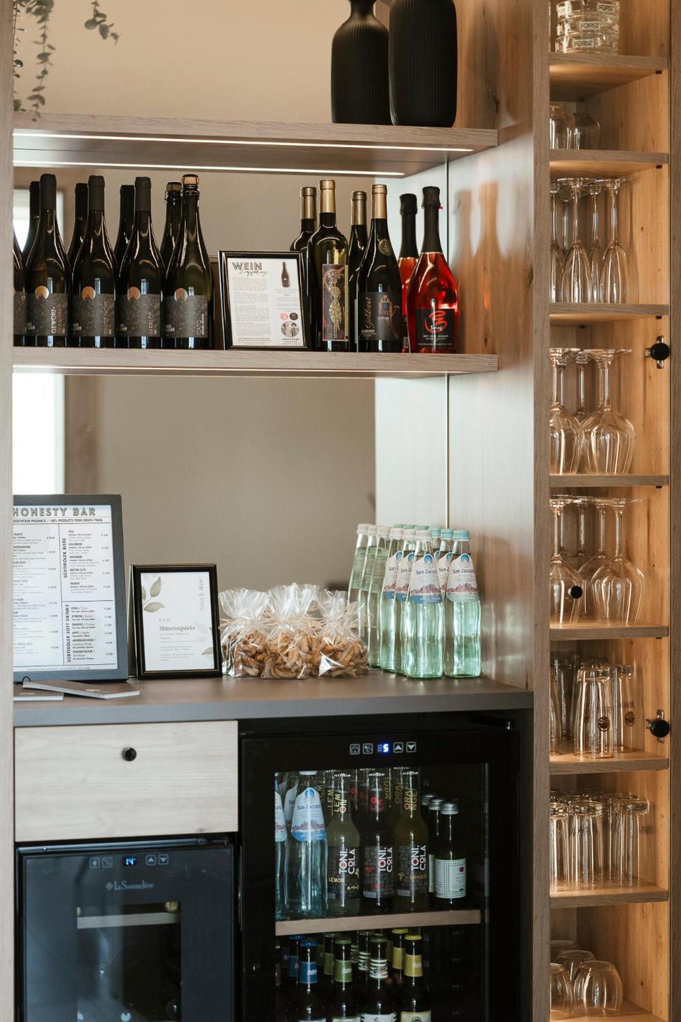 Boutique Hotel Wiesenhof - Adults Only Lana Dış mekan fotoğraf